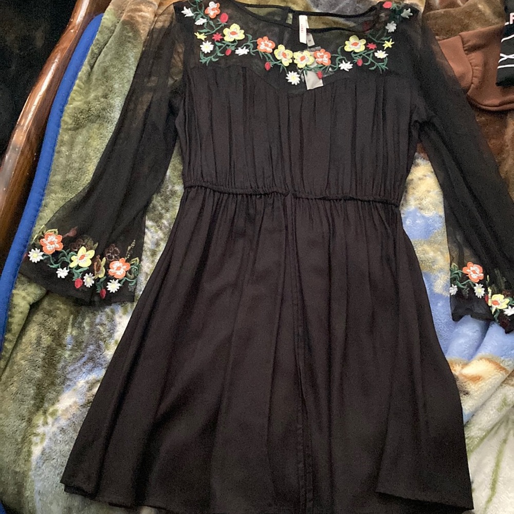 black flower dress